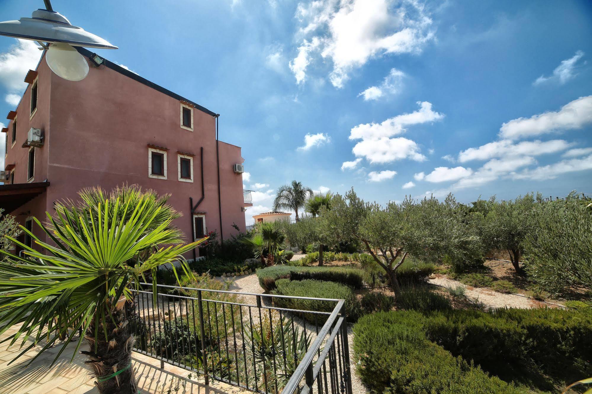 Il Mirto E La Rosa Bed & Breakfast Agrigento Exterior foto